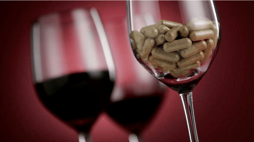 L'alcool est autorisé 3 à 4 jours après la fin du cours des antibiotiques